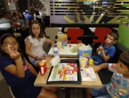 Al Mc Donalds con los Barrio