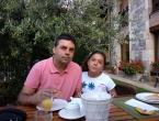 Desayuno en la terraza del Corcal
