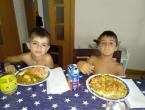 Viene Álvaro a comer a casa