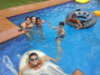 Paella y piscina en Torrente