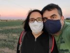 Papas paseando nosotros en casa