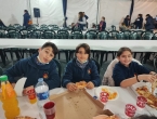 Cena y fiesta en la carpa