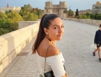 Paseo por el centro y cena en la Antonella