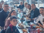 Almuerzo familiar