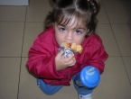 Comiendo un bocadillo