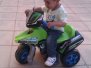 20130604 Montando en moto