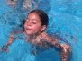 20130616 Diego disfruta de la piscina