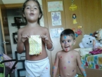 Jugando con las pegatinas