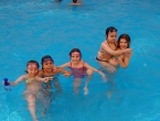 Mis amigas a mi piscina