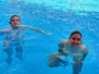 20210529 Primer baño en la piscina